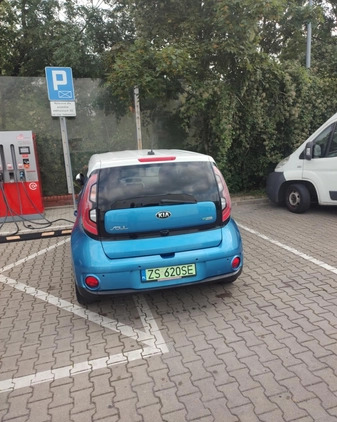 Kia Soul cena 47400 przebieg: 117500, rok produkcji 2017 z Szczecin małe 137